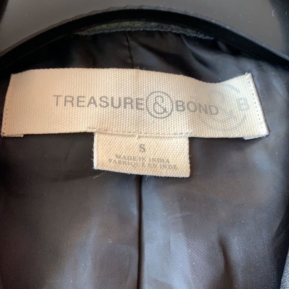 Treasure and Bond: Black Leather Moto Vest - Picture 2 of 6